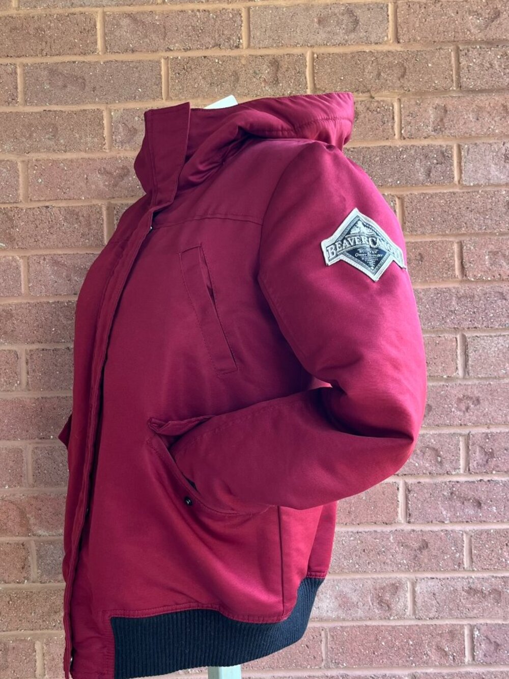 Vintage Roots Beaver Canoe Red Padded Winter Jacket Omer Stringer Patch Size M
